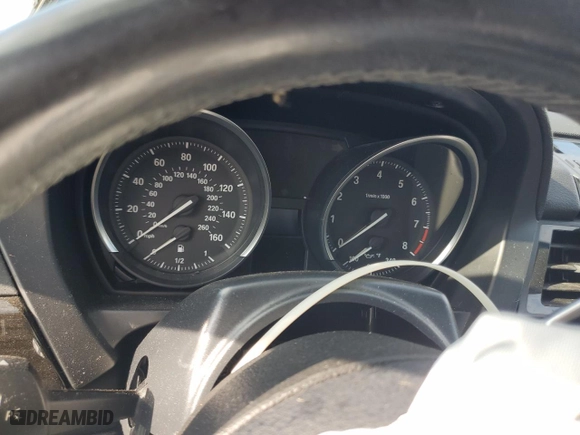 2014 BMW Z4 sDrive28i with VIN WBALL5C53EJ105042, listed as a Copart auction lot 71824564 with 0 mi miles and Salvage Title. Bid and sale history available at carsss.com. Image 9.