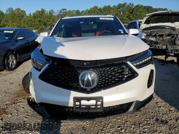 2024 Acura RDX w/A-Spec Advance Package with VIN 5J8TC2H85RL000860, listed as a Copart auction lot 57581184 with 4,082 mi miles and Clean Title. Bid and sale history available at carsss.com. Image 5.