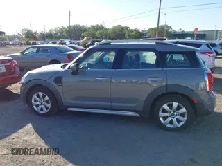 2019 MINI Countryman Cooper z VIN WMZYS7C5XK3F45978, wystawiony jako IAAI lot #42019733 z przebiegiem 62 725 mil mil oraz . Historia ofert i sprzedaży dostępna na DreamBid. Obrazek 13.