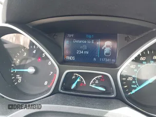 2014 Ford Escape SE z VIN 1FMCU9GX8EUC56018, wystawiony jako IAAI lot #42375937 z przebiegiem 117 341 mil mil oraz . Historia ofert i sprzedaży dostępna na DreamBid. Obrazek 7.