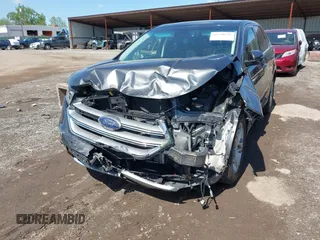 2015 Ford Edge Titanium z VIN 2FMPK4K83FBB30411, wystawiony jako IAAI lot #42230235 z przebiegiem 69 094 mil mil oraz . Historia ofert i sprzedaży dostępna na DreamBid. Obrazek 6.