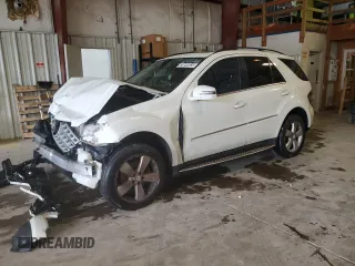 2011 Mercedes-Benz M 350 z VIN 4JGBB8GB9BA687044, wystawiony jako Copart lot #50732265 z przebiegiem 137 072 mil mil oraz Szkoda całkowita • Salvage title. Historia ofert i sprzedaży dostępna na DreamBid. Obrazek 1.