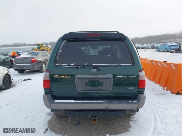 2000 Toyota 4Runner Limited with VIN JT3HN87R9Y0272795, listed as a IAAI auction lot 41370767 with 234,892 mi miles. Bid and sale history available at carsss.com. Image 17.