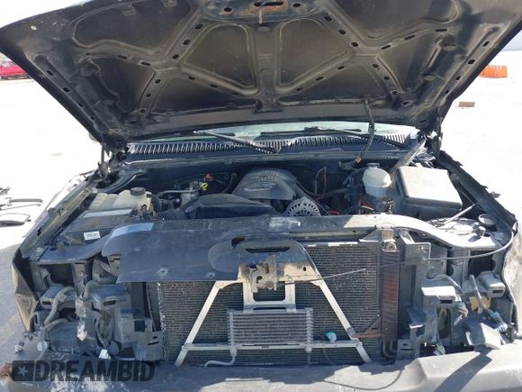 2004 Chevrolet Silverado 1500 Z71 with VIN 2GCEK19T041182019, listed as a IAAI auction lot 41758822 with 166,013 mi miles and . Bid and sale history available at DreamBid. Image 10.