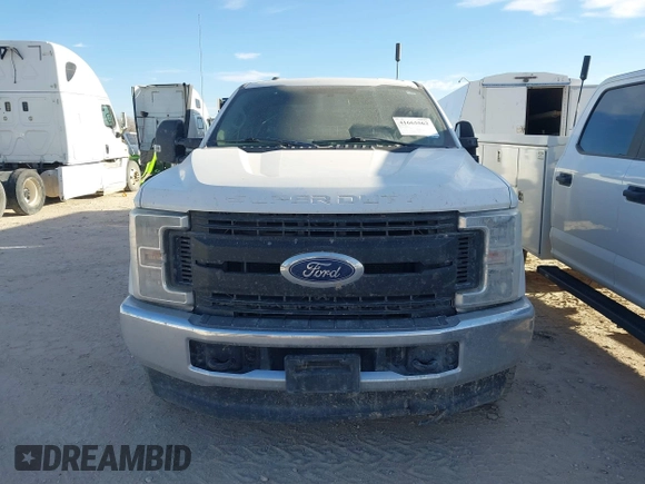 2019 Ford F-350 with VIN 1FT7X3B69KED70740, listed as a IAAI auction lot 41665562 with 190,822 mi miles and . Bid and sale history available at DreamBid. Image 12.