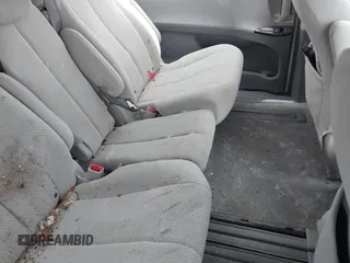 2011 Toyota Sienna LE AAS с VIN 5TDKK3DC5BS031348, выставлен на аукционе IAAI как лот 42376460 с пробегом 141 716 миль миль и . История ставок и продаж доступна на DreamBid. Изображение 8.
