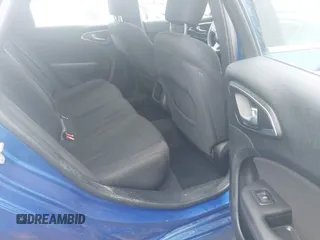 2015 Chrysler 200 Limited с VIN 1C3CCCAB8FN707577, выставлен на аукционе IAAI как лот 42315250 с пробегом 196 141 миль миль и . История ставок и продаж доступна на DreamBid. Изображение 8.