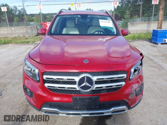 2021 Mercedes-Benz GLB 250 z VIN W1N4M4HB5MW141273, wystawiony jako IAAI lot #42201608 z przebiegiem 34 713 mil mil oraz . Historia ofert i sprzedaży dostępna na DreamBid. Obrazek 12.