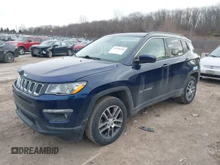 2018 Jeep Compass Altitude with VIN 3C4NJDBB8JT142514, listed as a IAAI auction lot 41528444 with 102,874 mi miles and . Bid and sale history available at carsss.com. Image 17.