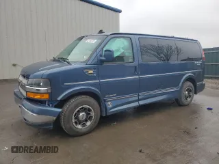 2018 Chevrolet Express Cargo Van with VIN 1GCWGAFG5J1167028, listed as a Copart auction lot 52160735 with 98,945 mi miles and Salvage Title. Bid and sale history available at carsss.com. Image 1.