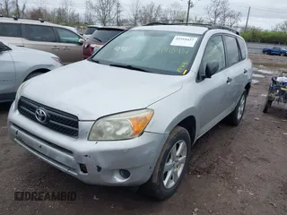 2007 Toyota RAV4 with VIN JTMBD33V975095130, listed as a IAAI auction lot 41910437 with 191,418 mi miles. Bid and sale history available at carsss.com. Image 2.