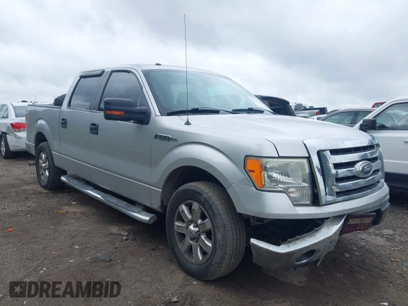 2011 Ford F-150 XL with VIN 1FTEW1CM4BFD22228, listed as a IAAI auction lot 42462810 with 123,674 mi miles and . Bid and sale history available at DreamBid. Image 1.
