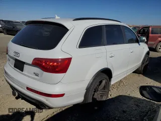 2015 Audi Q7 S line Prestige z VIN WA1DGAFE1FD017150, wystawiony jako Copart lot #67568584 z przebiegiem 128 221 mil mil oraz Szkoda całkowita • Salvage title. Historia ofert i sprzedaży dostępna na DreamBid. Obrazek 3.