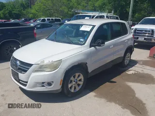 2010 Volkswagen Tiguan S with VIN WVGAV7AX0AW508232, listed as a IAAI auction lot 42001407 with Not provided miles and . Bid and sale history available at DreamBid. Image 2.