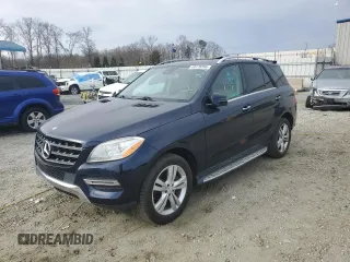 2015 Mercedes-Benz M with VIN 4JGDA0EB4FA560403, listed as a Copart auction lot 48178765 with 211,602 mi miles and Clean Title. Bid and sale history available at carsss.com. Image 1.