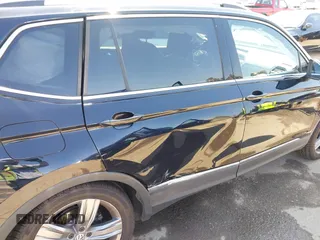 2021 Volkswagen Tiguan SE with VIN 3VV3B7AX1MM045478, listed as a IAAI auction lot 41947899 with 56,694 mi miles and . Bid and sale history available at DreamBid. Image 6.
