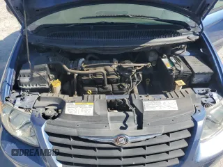 2007 Chrysler Town & Country with VIN 1A4GJ45R37B201913, listed as a Copart auction lot 67544904 with 178,863 mi miles and Clean Title. Bid and sale history available at DreamBid. Image 12.