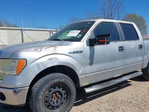 2012 Ford F-150 XL with VIN 1FTFW1EFXCFA99360, listed as a IAAI auction lot 41806704 with 141,102 mi miles. Bid and sale history available at carsss.com. Image 6.