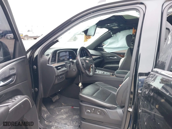 2021 Cadillac Escalade Premium Luxury with VIN 1GYS3CKL2MR163981, listed as a IAAI auction lot 41593007 with 61,753 mi miles. Bid and sale history available at carsss.com. Image 5.
