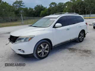 2013 Nissan Pathfinder S with VIN 5N1AR2MN2DC626015, listed as a Copart auction lot 61795765 with 211,605 mi miles and Salvage title. Bid and sale history available at DreamBid. Image 1.