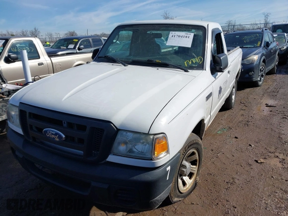 2008 Ford Ranger XL z VIN 1FTYR10D18PA71955, wystawiony jako IAAI lot #41704181 z przebiegiem 98 934 mil mil oraz . Historia ofert i sprzedaży dostępna na DreamBid. Obrazek 2.