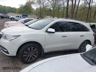 2015 Acura MDX Tech Pkg with VIN 5FRYD3H45FB011326, listed as a IAAI auction lot 41960670 with 136,016 mi miles. Bid and sale history available at carsss.com. Image 12.