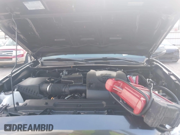 2018 Toyota Tacoma SR5 with VIN 3TMDZ5BN0JM051283, listed as a IAAI auction lot 42438690 with 106,155 mi miles and . Bid and sale history available at DreamBid. Image 10.