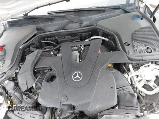 2019 Mercedes-Benz E 450 with VIN WDDZF6JB3KA667513, listed as a IAAI auction lot 41945410 with Not Provided miles and . Bid and sale history available at DreamBid. Image 10.