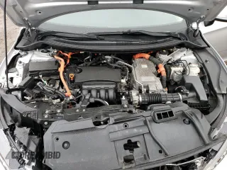 2018 Honda Clarity Touring with VIN JHMZC5F38JC010741, listed as a Copart auction lot 69347222 with 61,152 mi miles. Bid and sale history available at carsss.com. Image 11.