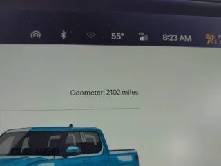 2025 Rivian R1T Adventure z VIN 7FCTGBAA9SN035986, wystawiony jako IAAI lot #41510257 z przebiegiem 2 102 mil mil oraz . Historia ofert i sprzedaży dostępna na DreamBid. Obrazek 16.