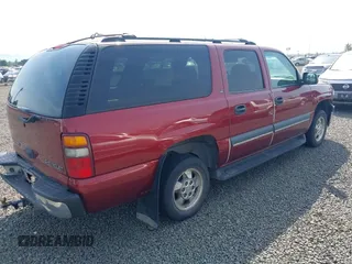 2002 Chevrolet Suburban LT with VIN 1GNFK16Z02J187549, listed as a IAAI auction lot 42544030 with 224,536 mi miles and . Bid and sale history available at DreamBid. Image 4.