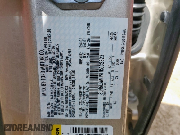 2017 Lincoln MKZ Hybrid Reserve with VIN 3LN6L5MU9HR632823, listed as a Copart auction lot 58886635 with 39,680 mi miles and Salvage title. Bid and sale history available at DreamBid. Image 12.
