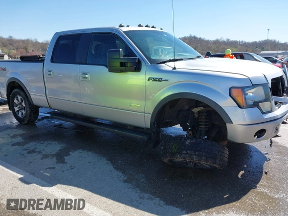2014 Ford F-150 XL with VIN 1FTFW1ET1EFB34652, listed as a IAAI auction lot 41808295 with 175,025 mi miles. Bid and sale history available at carsss.com. Image 1.