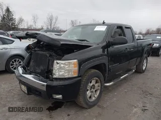 2007 Chevrolet Silverado 1500 LTZ with VIN 2GCEK19J371613312, listed as a IAAI auction lot 41932835 with 197,210 mi miles. Bid and sale history available at carsss.com. Image 2.