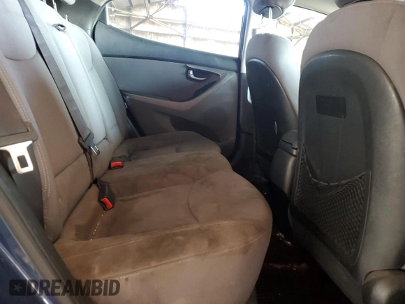 2014 Hyundai Elantra SE z VIN KMHDH4AE2EU090095, wystawiony jako Copart lot #61102225 z przebiegiem 130 421 mil mil oraz Szkoda całkowita • Salvage title. Historia ofert i sprzedaży dostępna na DreamBid. Obrazek 10.