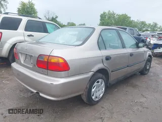 2000 Honda Civic LX z VIN 1HGEJ6678YL039165, wystawiony jako IAAI lot #42441308 z przebiegiem 174 584 mil mil oraz . Historia ofert i sprzedaży dostępna na DreamBid. Obrazek 4.