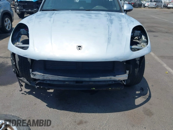 2017 Porsche Macan with VIN WP1AA2A53HLB03820, listed as a IAAI auction lot 42569877 with 73,758 mi miles and . Bid and sale history available at DreamBid. Image 6.