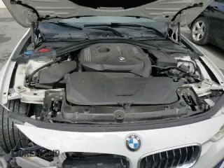 2018 BMW 3 Series 330i xDrive z VIN WBA8D9C50JEM34066, wystawiony jako Copart lot #80706535 z przebiegiem 94 035 mil mil oraz Szkoda całkowita • Salvage title. Historia ofert i sprzedaży dostępna na DreamBid. Obrazek 13.