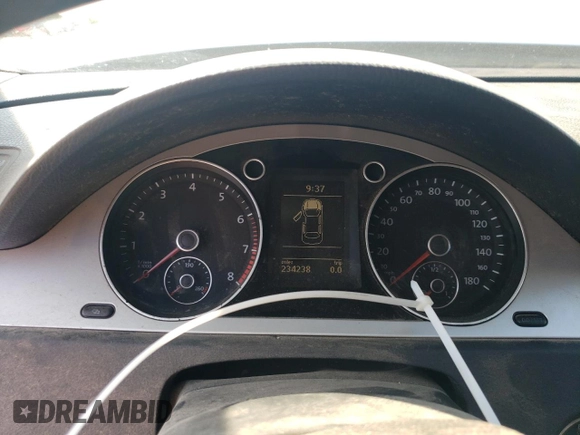 2009 Volkswagen CC Sport with VIN WVWML73C59E540208, listed as a Copart auction lot 72448974 with 234,238 mi miles and Salvage Title. Bid and sale history available at carsss.com. Image 9.