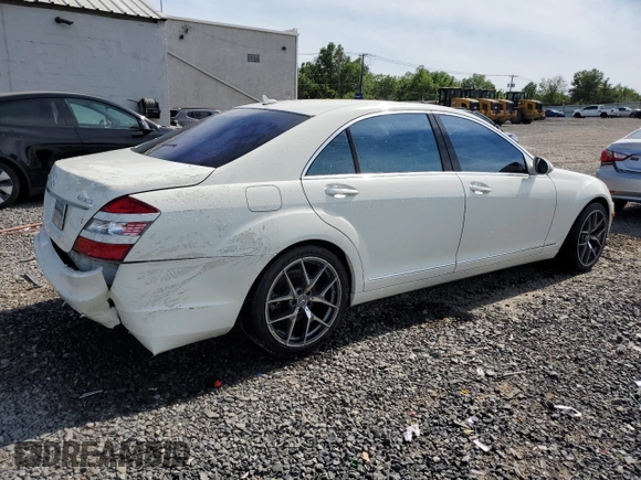 2009 Mercedes-Benz S 550 z VIN WDDNG86X59A273761, wystawiony jako Copart lot #55617765 z przebiegiem 89 902 mil mil oraz Szkoda całkowita • Salvage title. Historia ofert i sprzedaży dostępna na DreamBid. Obrazek 3.