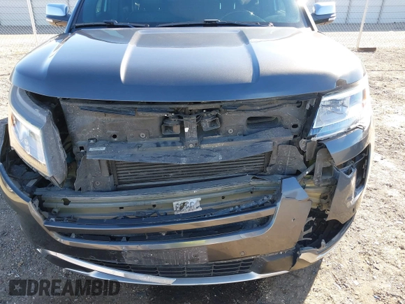 2018 Ford Explorer Platinum with VIN 1FM5K8HTXJGB79861, listed as a IAAI auction lot 41414463 with 76,146 mi miles. Bid and sale history available at carsss.com. Image 6.