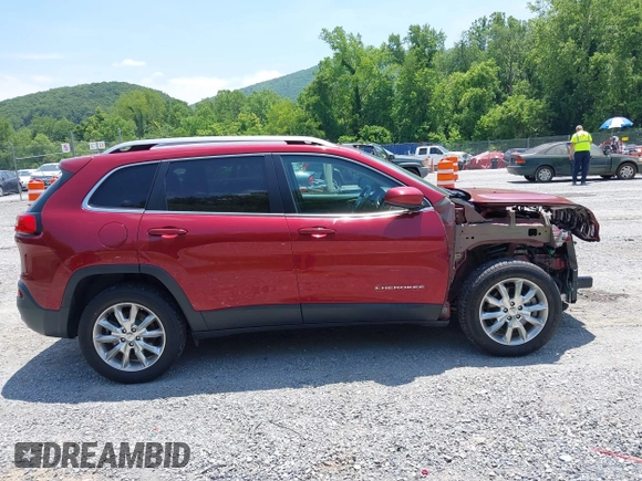 2016 Jeep Cherokee Limited with VIN 1C4PJMDB3GW267073, listed as a IAAI auction lot 42457201 with 84,325 mi miles and . Bid and sale history available at DreamBid. Image 13.
