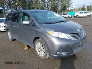 2015 Toyota Sienna Ltd with VIN 5TDDK3DC3FS124321, listed as a IAAI auction lot 41603367 with 120,922 mi miles. Bid and sale history available at carsss.com. Image 1.