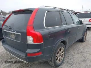2013 Volvo XC90 Premier Plus with VIN YV4952CY9D1655924, listed as a IAAI auction lot 41375870 with 180,608 mi miles. Bid and sale history available at carsss.com. Image 4.