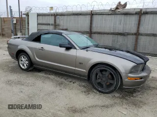 2005 Ford Mustang GT Deluxe with VIN 1ZVFT85H055192915, listed as a Copart auction lot 53506295 with 115,462 mi miles and Clean Title. Bid and sale history available at DreamBid. Image 4.