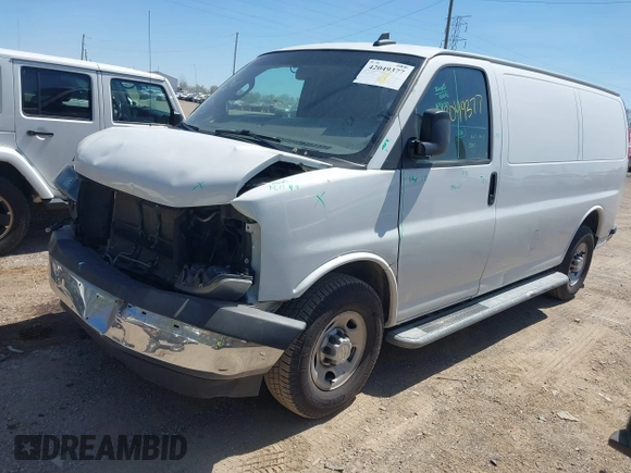 2020 Chevrolet Express Cargo Van with VIN 1GCWGAFG9L1213396, listed as a IAAI auction lot 42049377 with 122,571 mi miles. Bid and sale history available at carsss.com. Image 17.