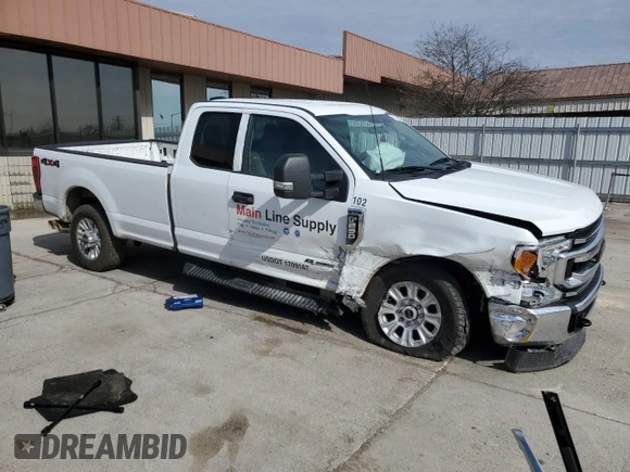 2022 Ford F-250 XL with VIN 1FT8X2BT1NEC84704, listed as a Copart auction lot 51142375 with 125,589 mi miles and Salvage Title. Bid and sale history available at DreamBid. Image 4.