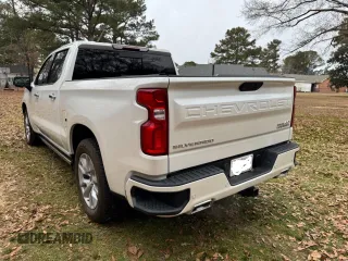 2020 Chevrolet Silverado 1500 High Country with VIN 3GCUYHED1LG442158, listed as a Copart auction lot 42304805 with 0 mi miles and Clean Title. Bid and sale history available at carsss.com. Image 3.