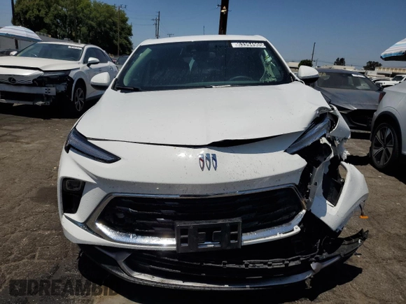 2025 Buick Encore GX Preferred with VIN KL4AMBSL1SB143276, listed as a Copart auction lot 63394905 with 9,410 mi miles and Salvage title. Bid and sale history available at DreamBid. Image 5.