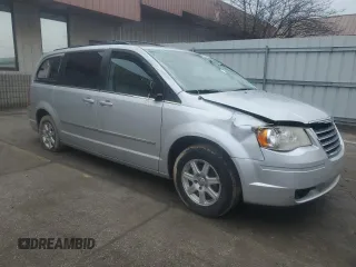 2010 Chrysler Town & Country Touring with VIN 2A4RR5DX0AR395333, listed as a Copart auction lot 46805415 with 181,818 mi miles and Salvage Title. Bid and sale history available at DreamBid. Image 4.